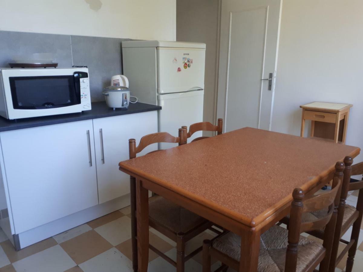 Location De Vacances A Gourdon En Bouriane 외부 사진